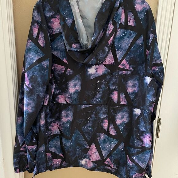 No Boundaries Galaxy Print Windbreaker Pullover Kangaroo Pouch M - Picture 7 of 13